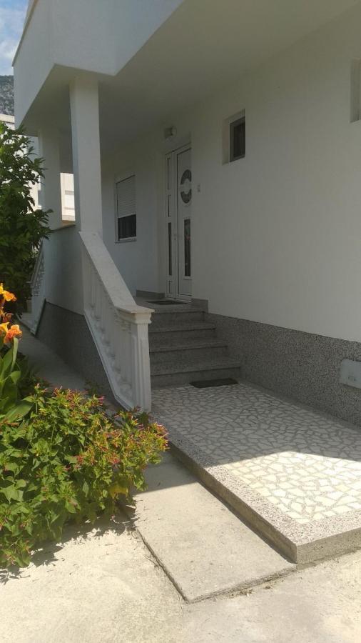 Apartmani Scepanovic Сутоморе Екстер'єр фото